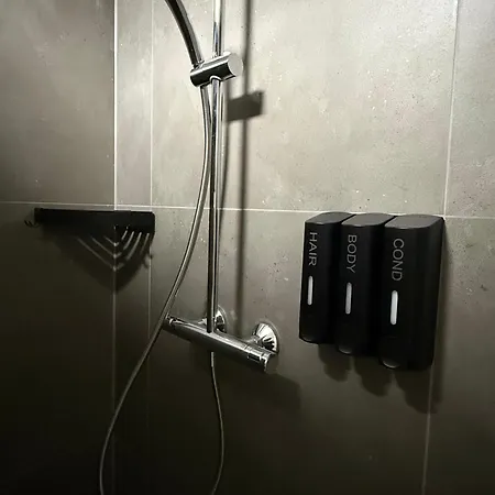 Noahs Ferienoase - Luxusappartement Schortens